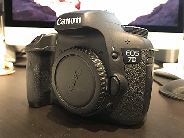 Cámara Digital Slr Cmos Eos De 7 D Y 18 Mp De La Marca Canon 3814B004