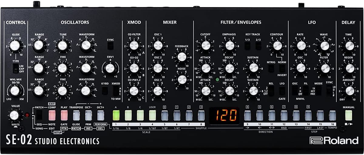 Roland Se-02 Boutique Designer Series Sintetizador Analógico