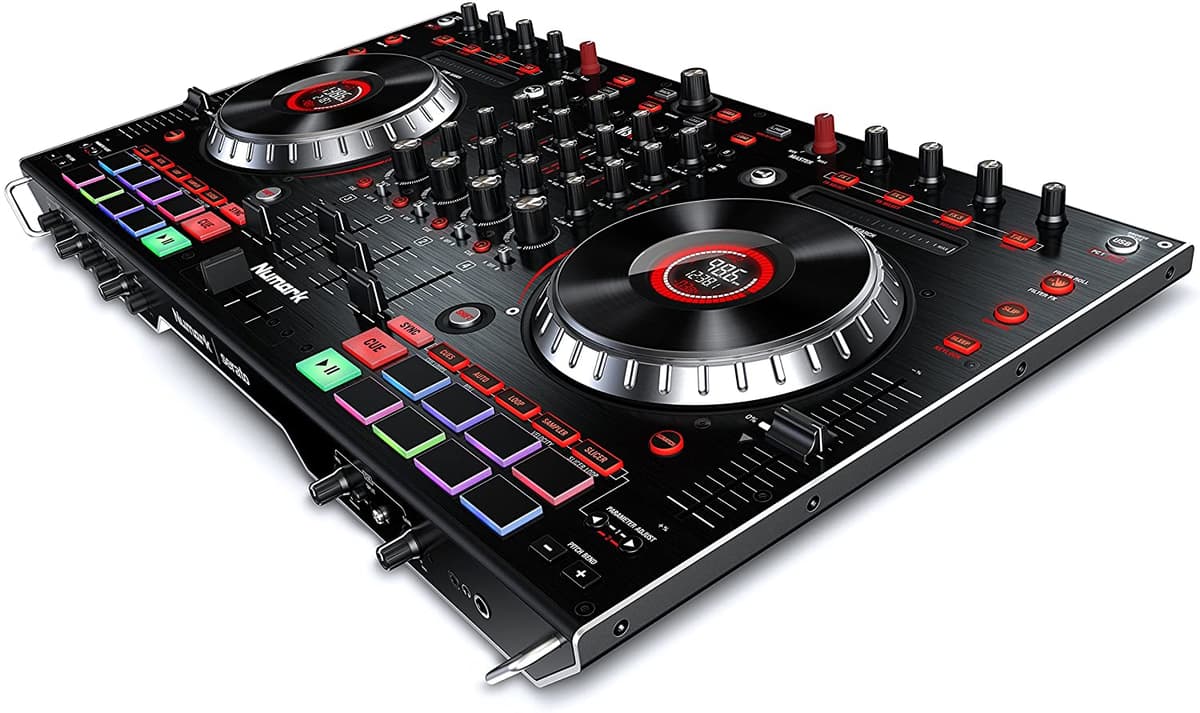 Numark Ns6Ii | 4 Canales Dj Controlador Serato Dj Incluyó Duales Transferencias De Puertos Usb De 2 Pulgadas Pantallas Lcd Independientes Ruedas De Jog De 6 Pulgadas Y Mpc Rendimiento Mpc