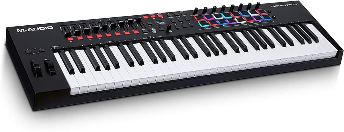 M-Audio Oxygen Pro 61 - Teclado Controlador MIDI USB de 61 Teclas con Pads, Perillas Asignables, Botones, Faders y Software Incluido