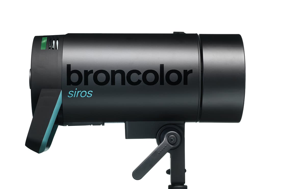 Broncolor Siros 800 S WiFi/RFS 2 flash de estudio monolight profesional con receptor inalámbrico integrado y control por app Siros S
