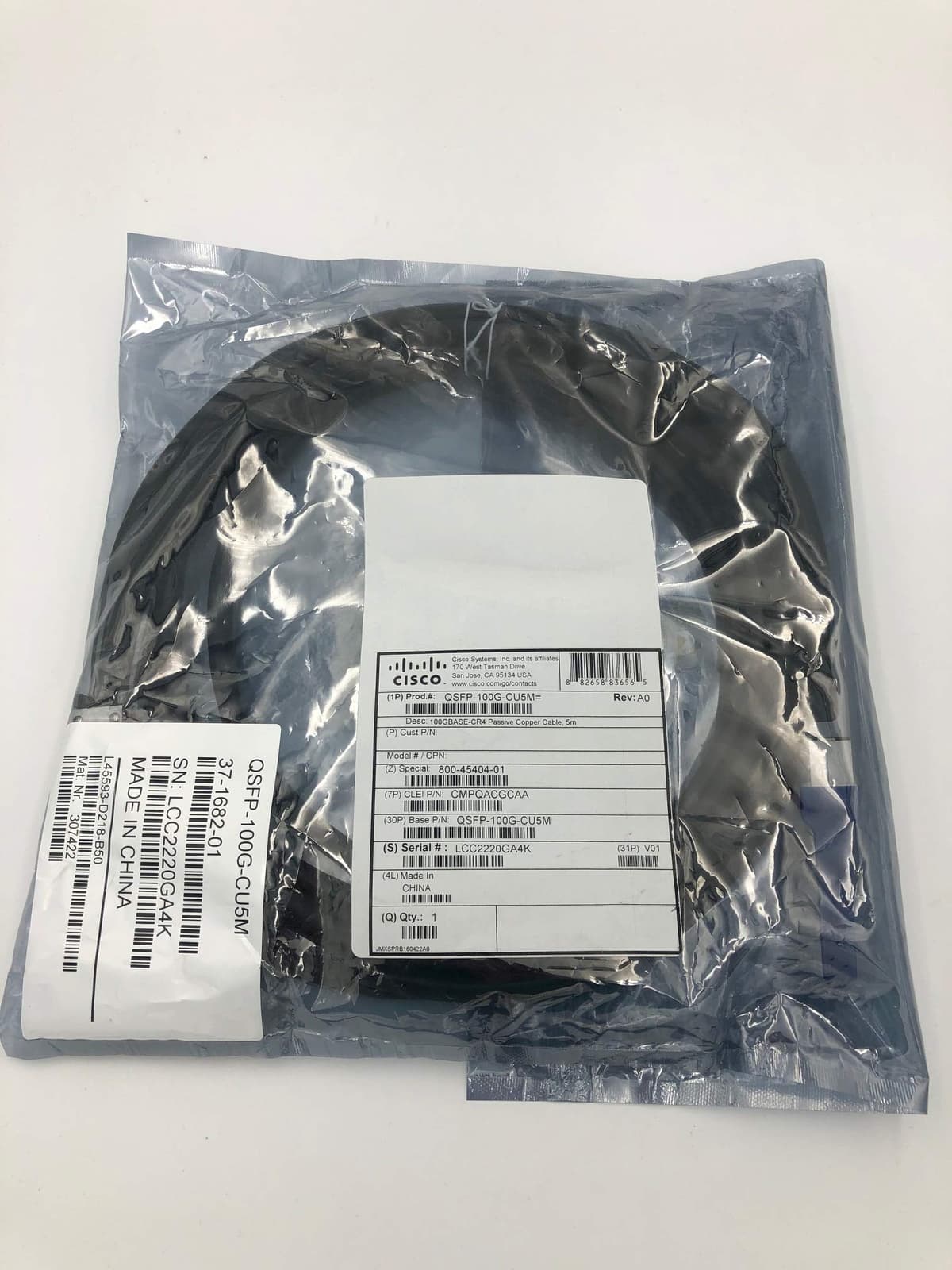 Cisco QSFP-100G-CU5M 100GBASE-CR4 Cable de Cobre Pasivo 5 Metros QSFP 100Gbps High-Speed Networking Cisco Systems Inc.