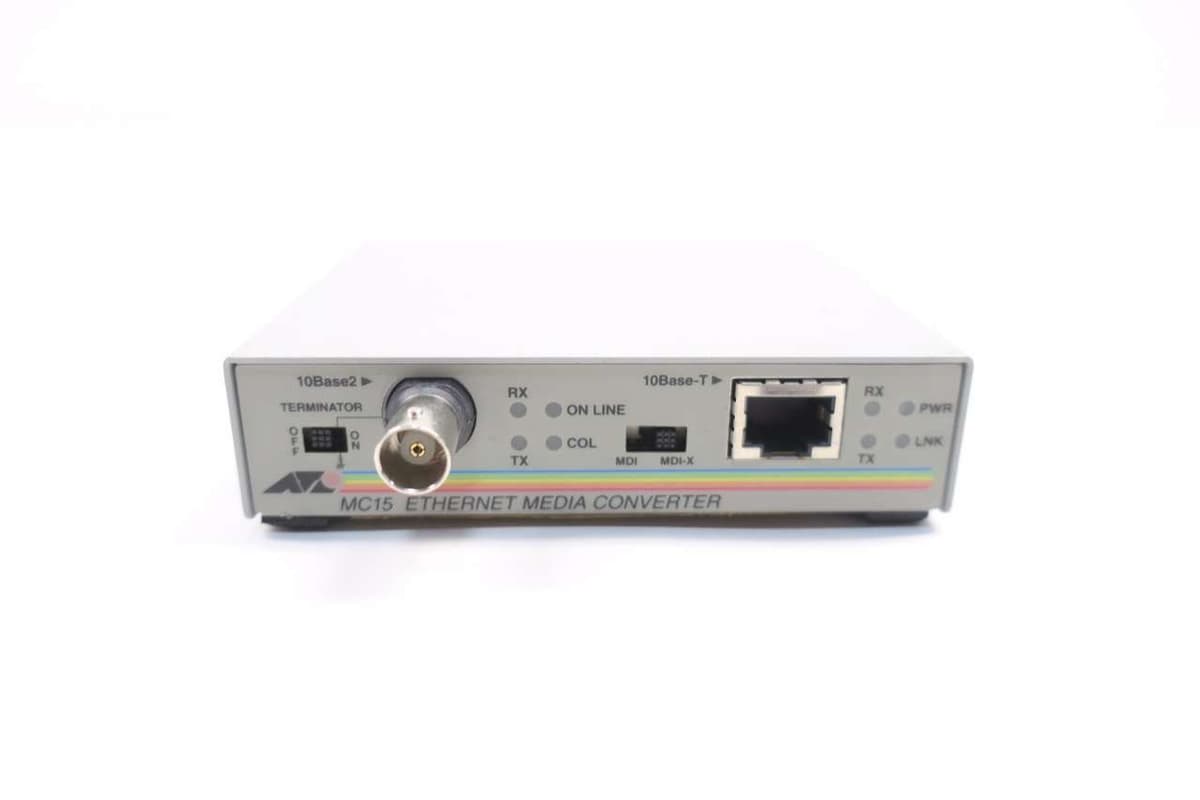 Allied Telesis AT-MC15 Convertidor de Medios Transceiver 12V DC 0.3A | D551979 D551979-AT-MC15