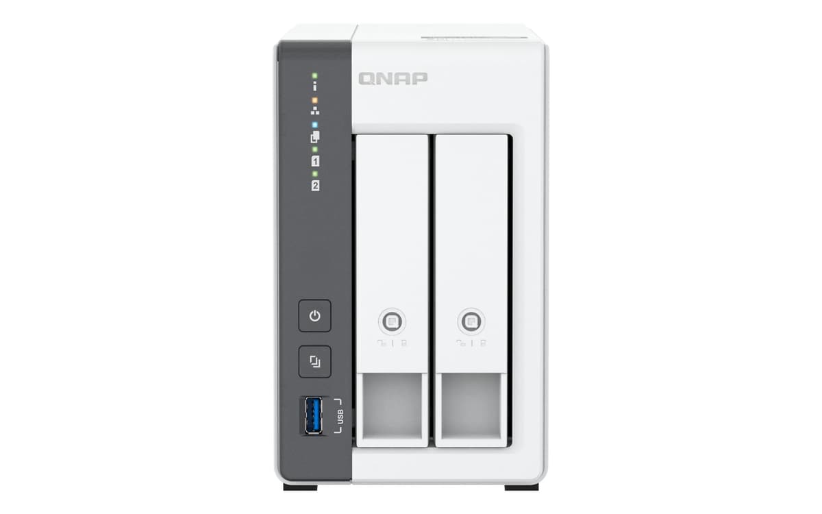 QNAP TS-216G NAS de 2 Bahías, CPU Quad-Core, 2.5GbE, 4GB RAM, Alto Rendimiento para Pymes y Hogar, Copias de Seguridad y Multimedia