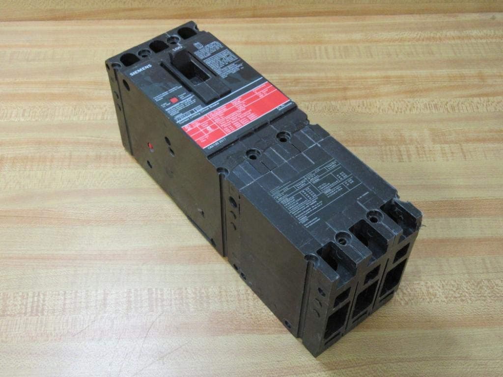 Siemens ITE CED63B100 - Interruptor Termomagnético (Circuit Breaker) 3 Polos 100A 600V, Serie CED, Reemplazo Gould/ITE