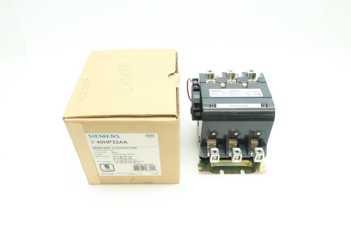 SIEMENS 40HP32AA D621490 Contactor Tamaño 3 90A 110-120/220-240V AC 50HP Serie B - Contactores industriales Siemens D621490-40HP32AA