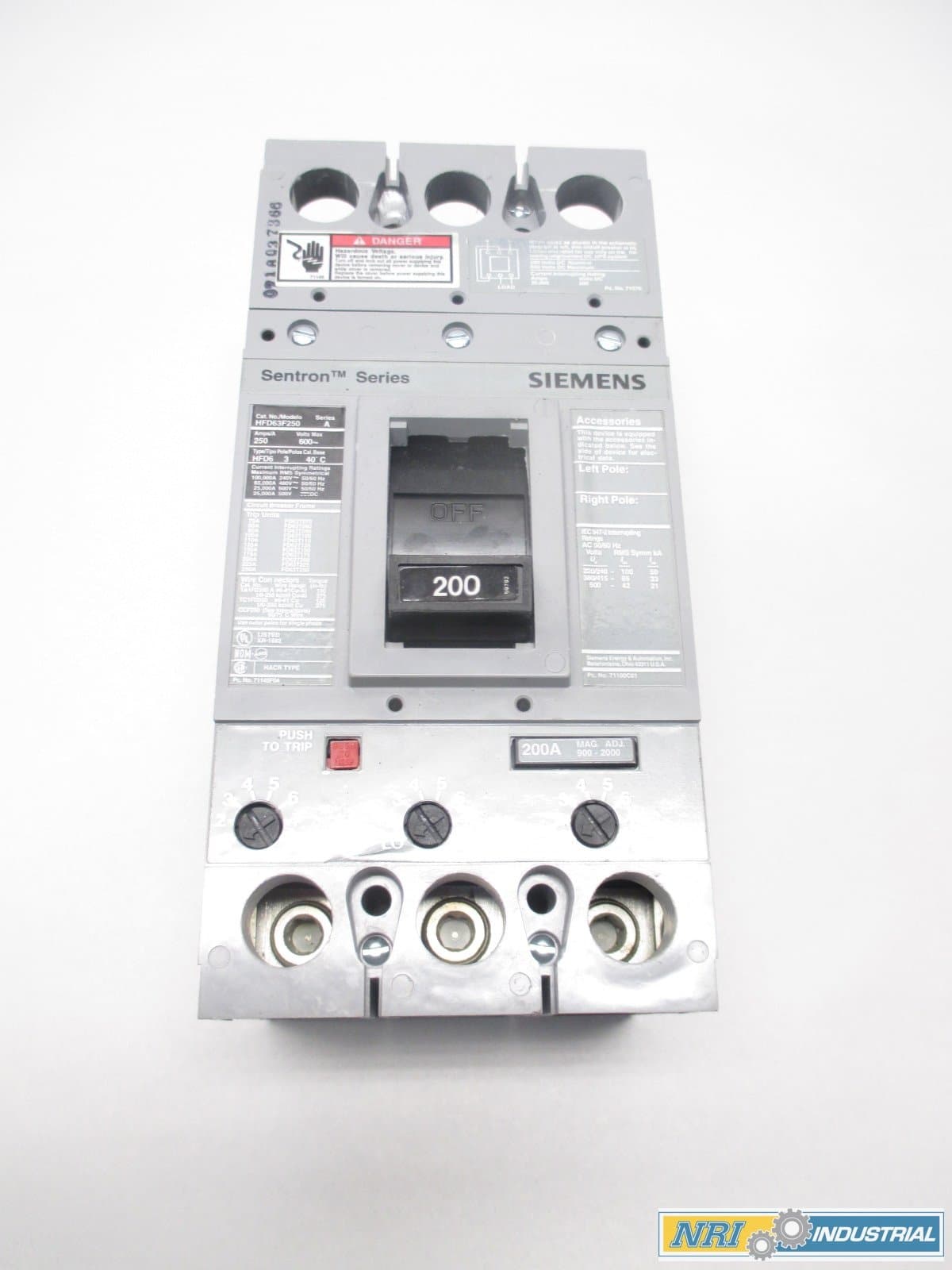 SIEMENS SENTRON HFD63F250 - Interruptor Automático Envolvente Moldeado 3 Polos 250A 600V AC, Disyuntor Industrial, Breaker MCCB D487696 D487696-HFD63F250