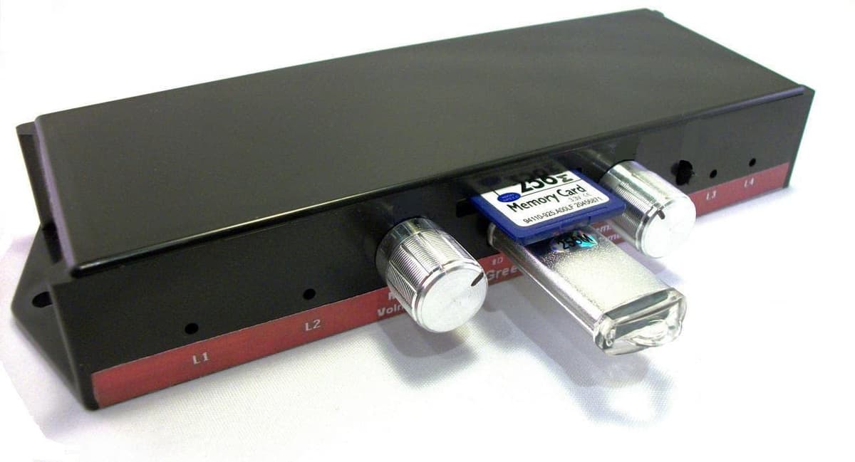 Image Audio iHold 4LP-AA Reproductor de Música en Espera de 4 Líneas para Teléfonos Fijos Convencionales/Inalámbricos de 2-4 Líneas, con Respuesta Automática y Encolado | USB, mp3, con Parlante Externo | Configuración Fácil