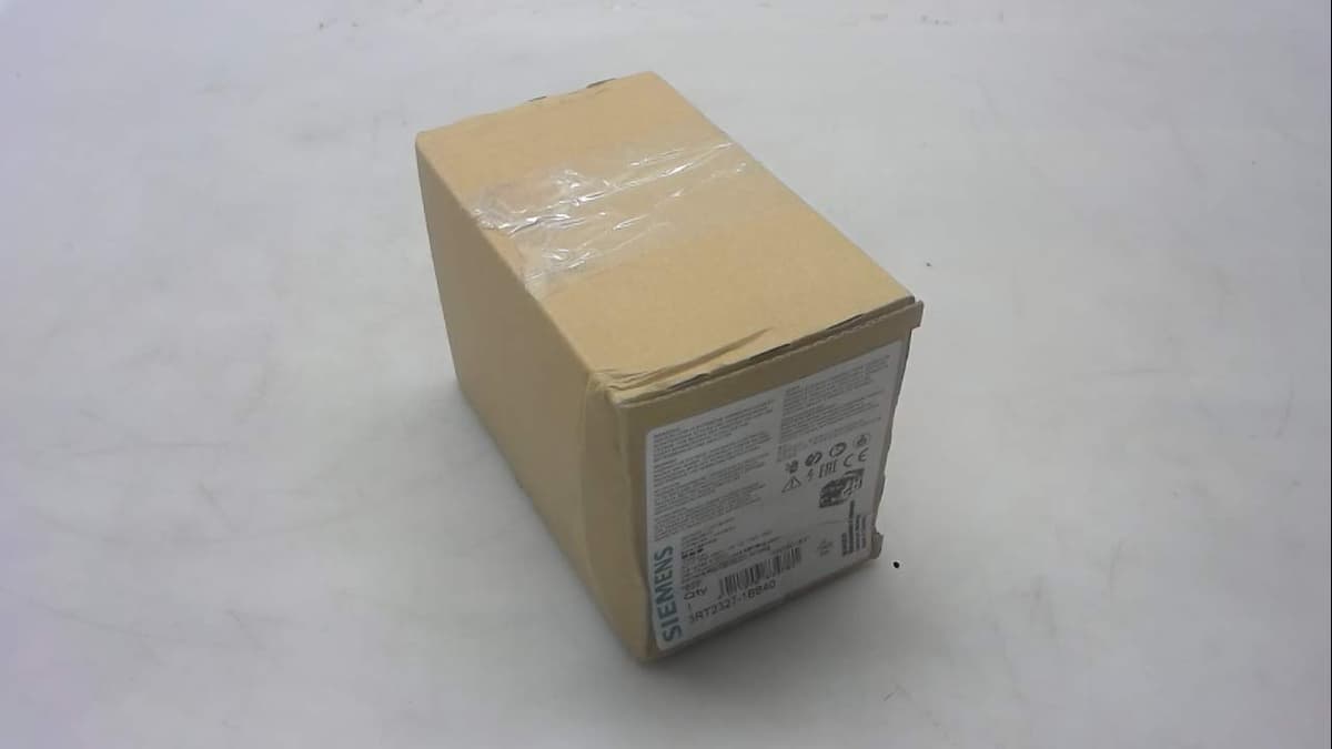 Siemens 3RT2327-1BB40 Contactor IEC 24VDC, 4 polos, 50A