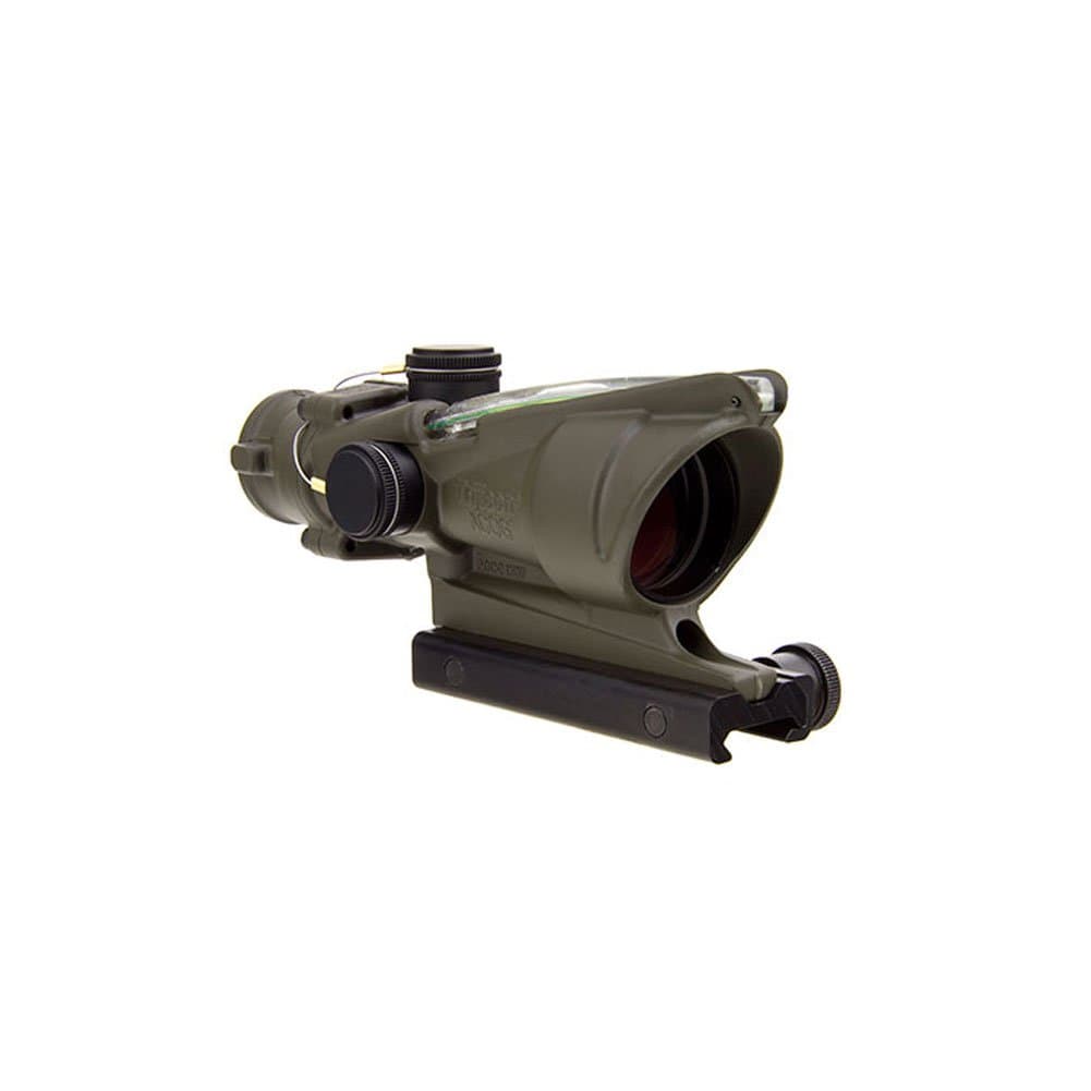 Trijicon ACOG TA31-D-100312 Mira 4x32 Chevron verde BAC .223 con adaptador Flattop, OD Green