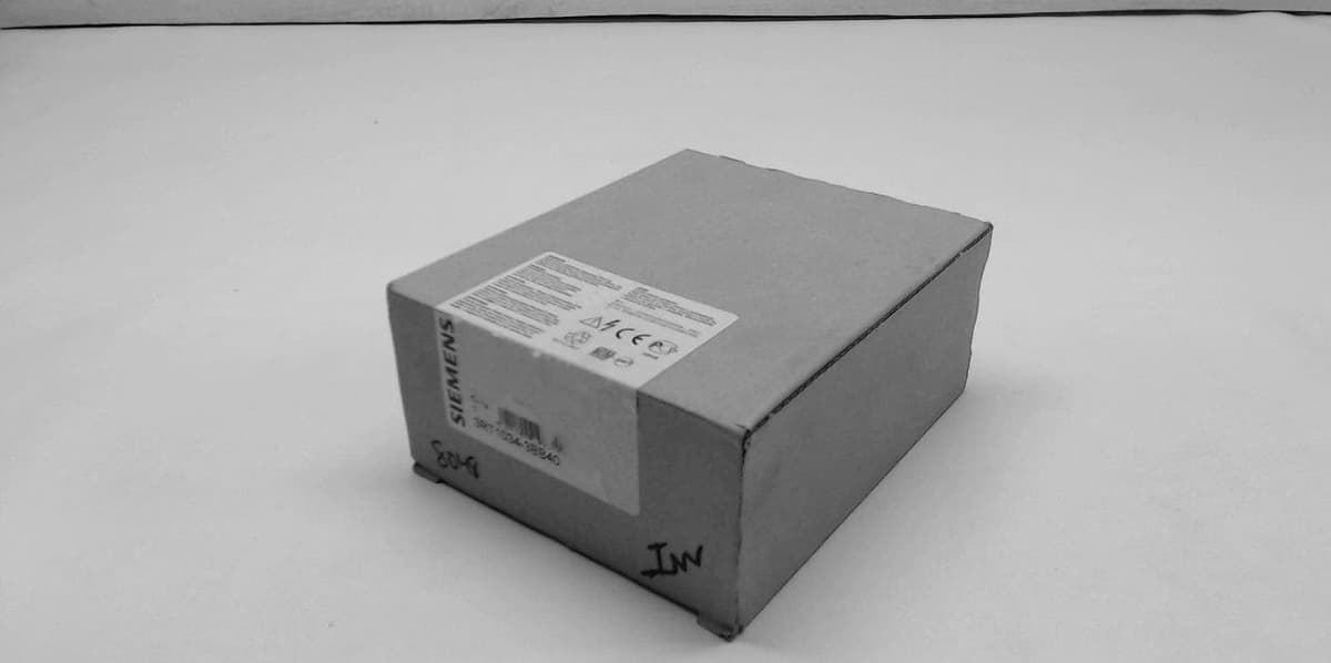 Siemens 3RT10 34-3BB40 Motor Contactor 3 polos, terminales de resorte, marco S2, bobina 24VDC