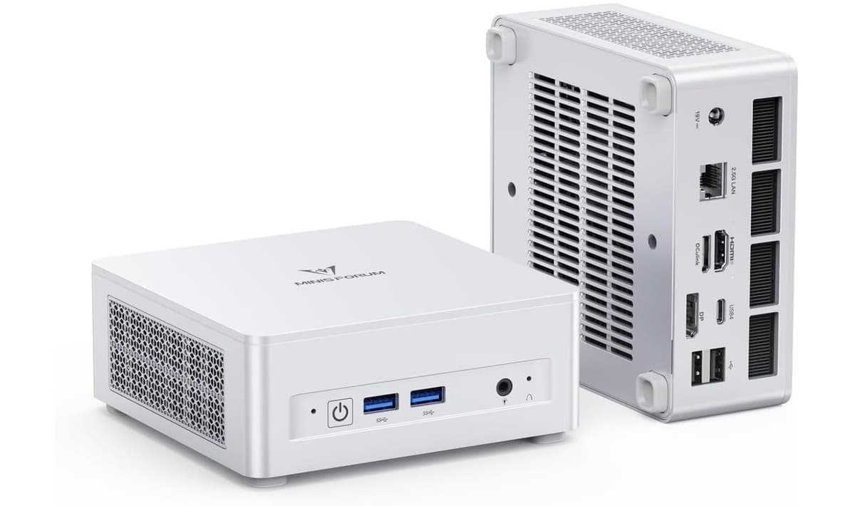 MINISFORUM UM880 Plus Mini PC Barebone con AMD Ryzen 7 8845HS, Salida 8K y OcuLink DeskMini