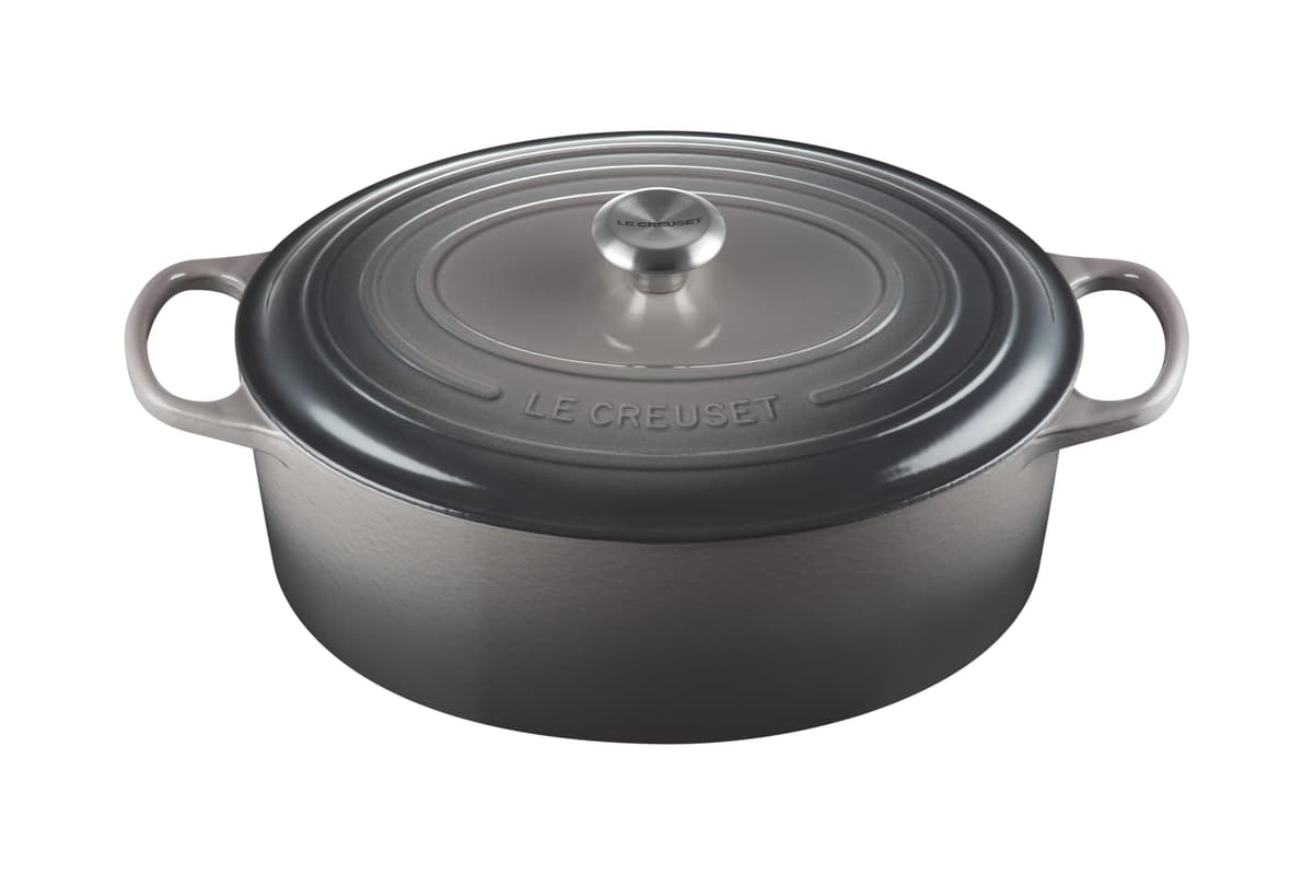 Le Creuset Olla holandesa ovalada de hierro fundido esmaltado Signature, 9.5 qt., Oyster LS2502-357FSS