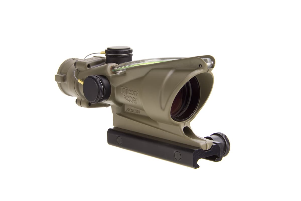 Trijicon ACOG TA31-D-100367 Mira 4x32 Horseshoe Dot verde BAC .223, Dark Earth TA31-D-100367 NEW