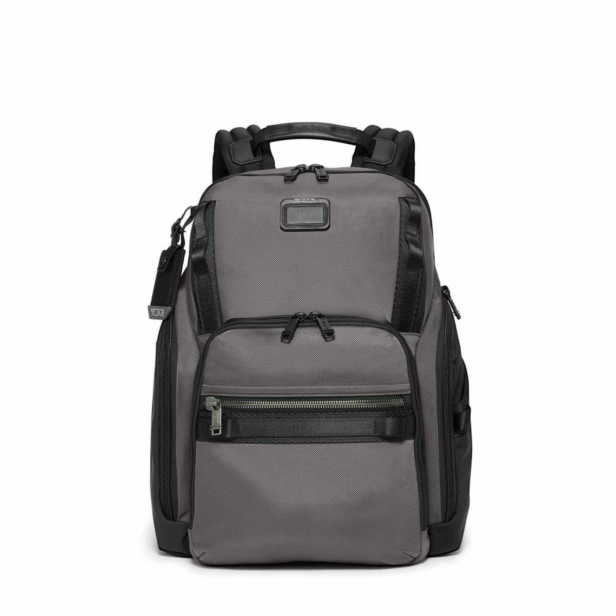 TUMI - Mochila Alpha Bravo Search - Mochila para portátil para hombres y mujeres - Mochila para trabajo y viaje - 43.2 cm x 35.6 cm x 21.1 cm - Carbón 142480-1174