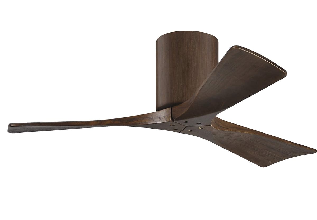 Matthews IR3H-WN-WA-42 Irene Ventilador de techo hugger para interior/exterior con clasificación para humedad de 42", con control remoto y control de pared, motor DC silencioso, 3 aspas de madera maciza tono nogal, Nogal