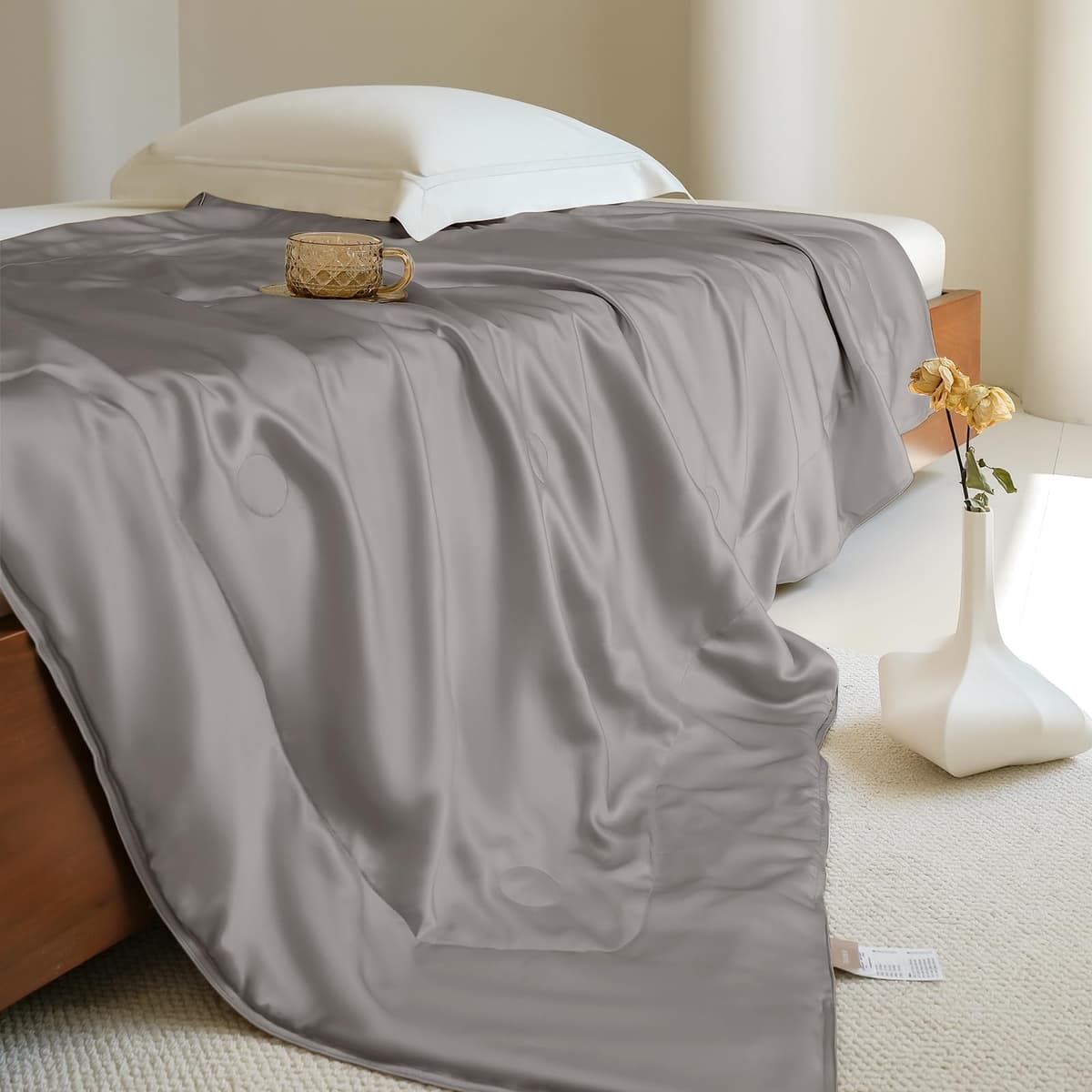 Cobija de seda THXSILK 100% Mulberry, ligera y fresca para cama, sofá y viaje (Gris, Queen)