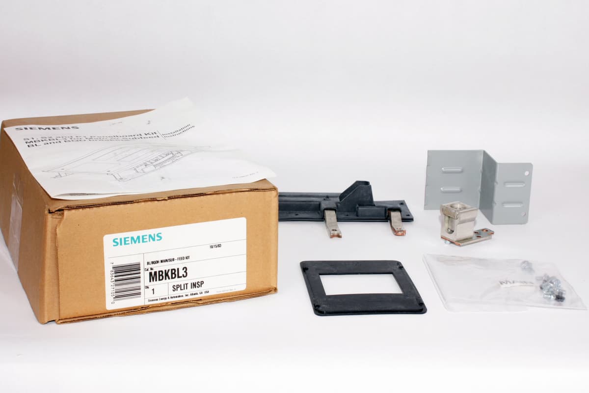 Siemens MBKBL3 Sentron Mounting Hardware 3 Pole 100A