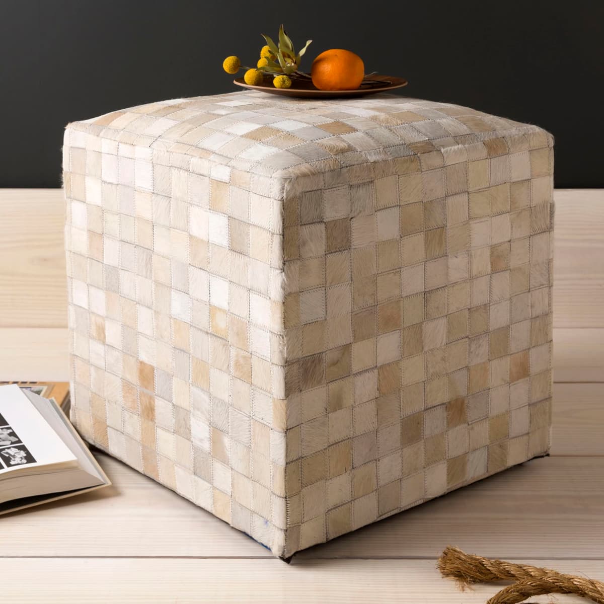 MARK & DAY Pouf Ottoman Grobschonau en cuero y pelaje Camel 18"x18"x18" AAAB0338-GROBSCHONAU-239