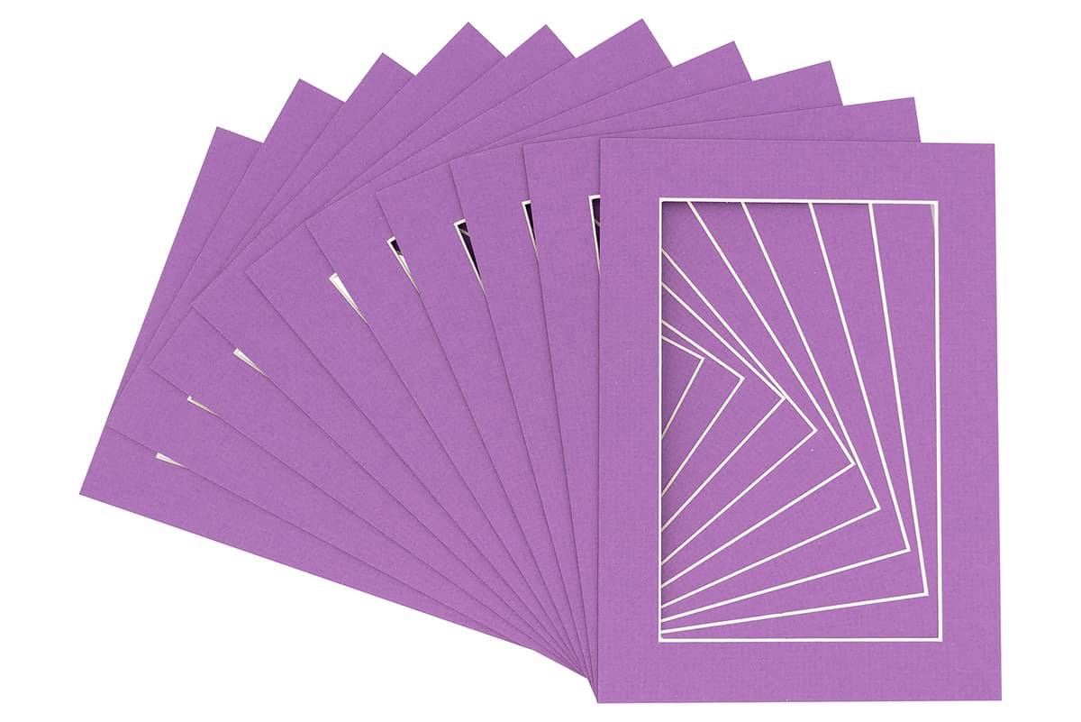 Poster Palooza Pack de 100 paspartús precortados 8x12 para marco 12x16 - Dark Purple M1745