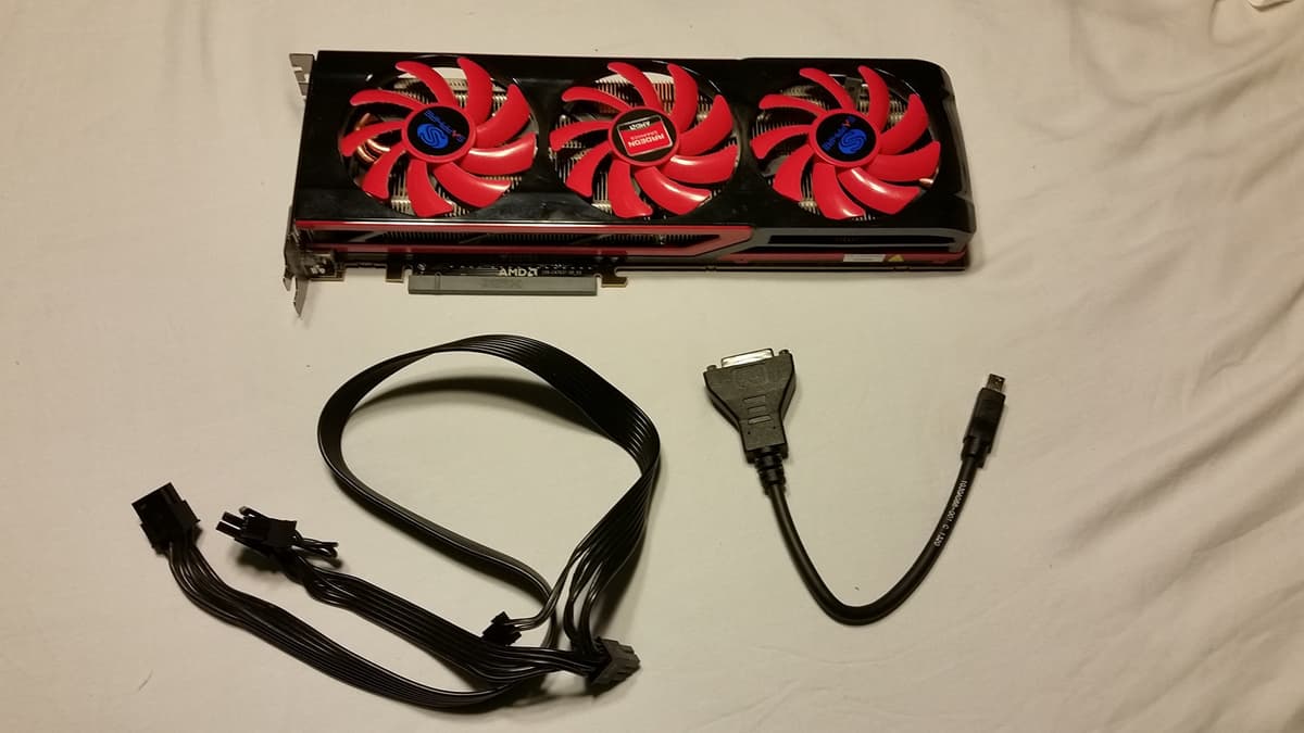 Sapphire Radeon HD 7990 6GB DDR5 DVI-I/Quad Mini DP PCI-Express Tarjeta Gráfica Game Edition 21207-00-50G