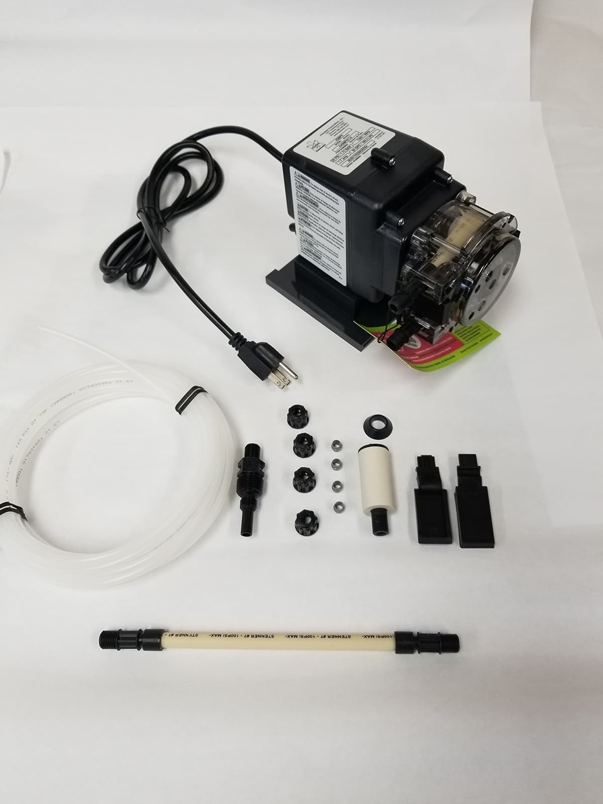 Stenner Pump fijo 10 gpd, cabeza fija, 100 psi 45MPHP10