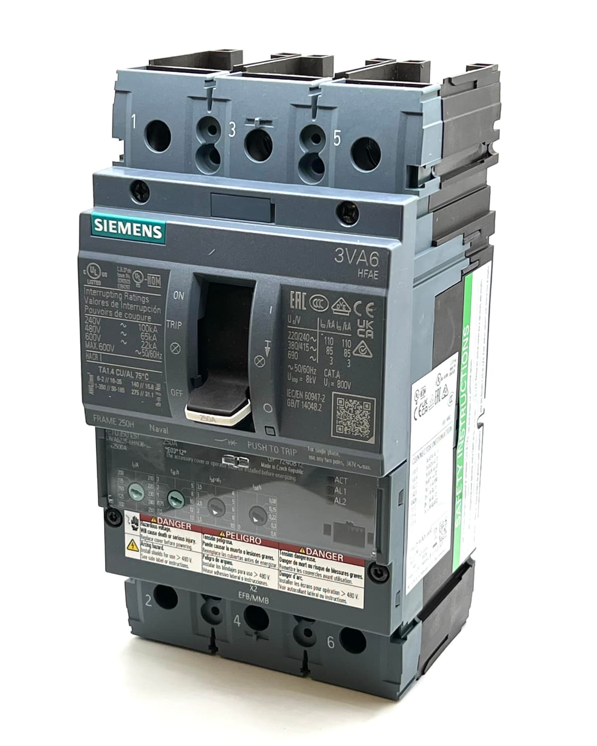 Siemens 3VA6225-6HN36-0AA0 3 polos 250A 600V feed-thru