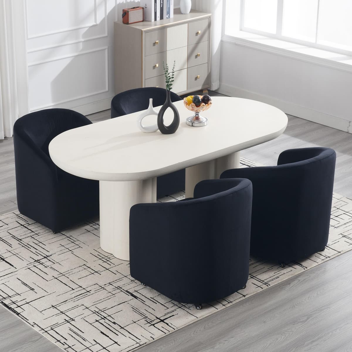 BESTANO Juego de 4 Sillas de Comedor Tapizadas Modernas con Ruedas Removibles, Terciopelo, Negro