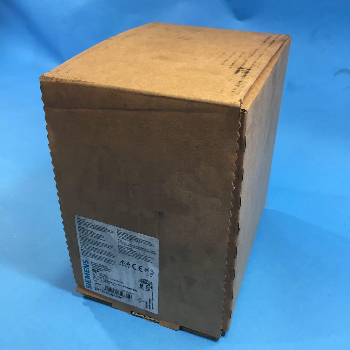 Siemens 3RT1055-6AF36 Contactor 150A 3P Coil 120VAC
