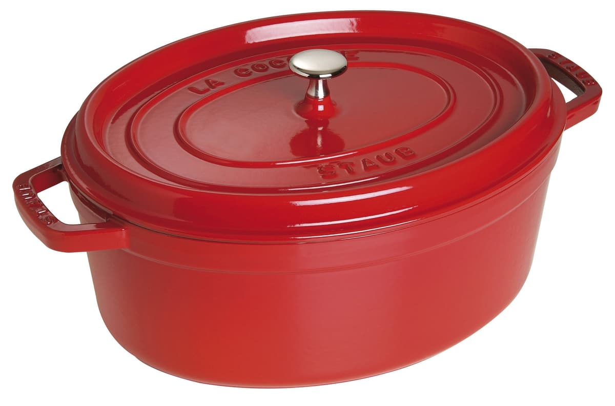 Cazuela ovalada de hierro fundido Staub 37 cm, 8 L, Cherry Red 40509-876-0