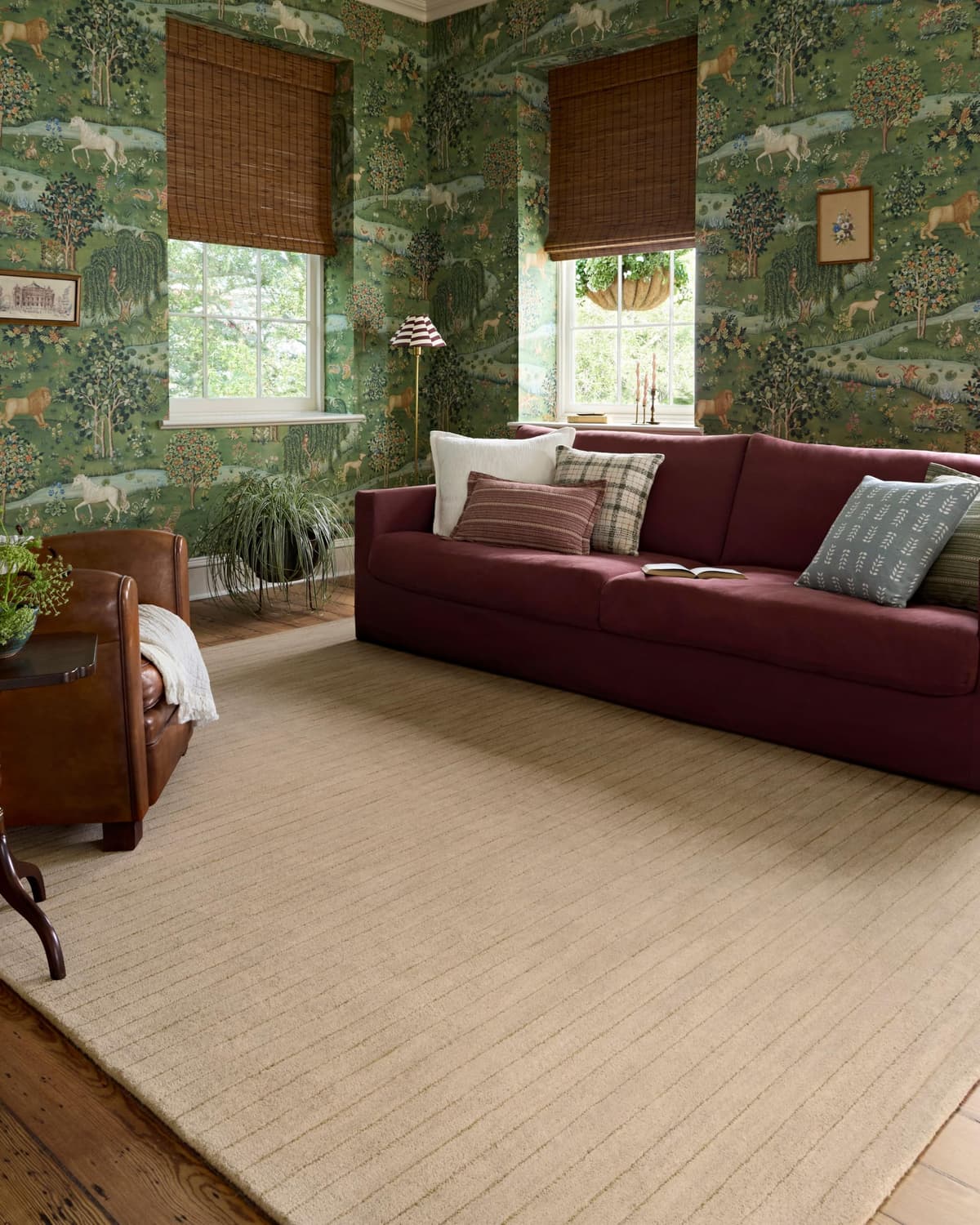 Loloi Chris Loves Julia Henry HEY-01 Alfombra beige/wheat 7'-9" x 9'-9" tejida a mano, pelo de 0,5" HENRHEY-01BEWT7999