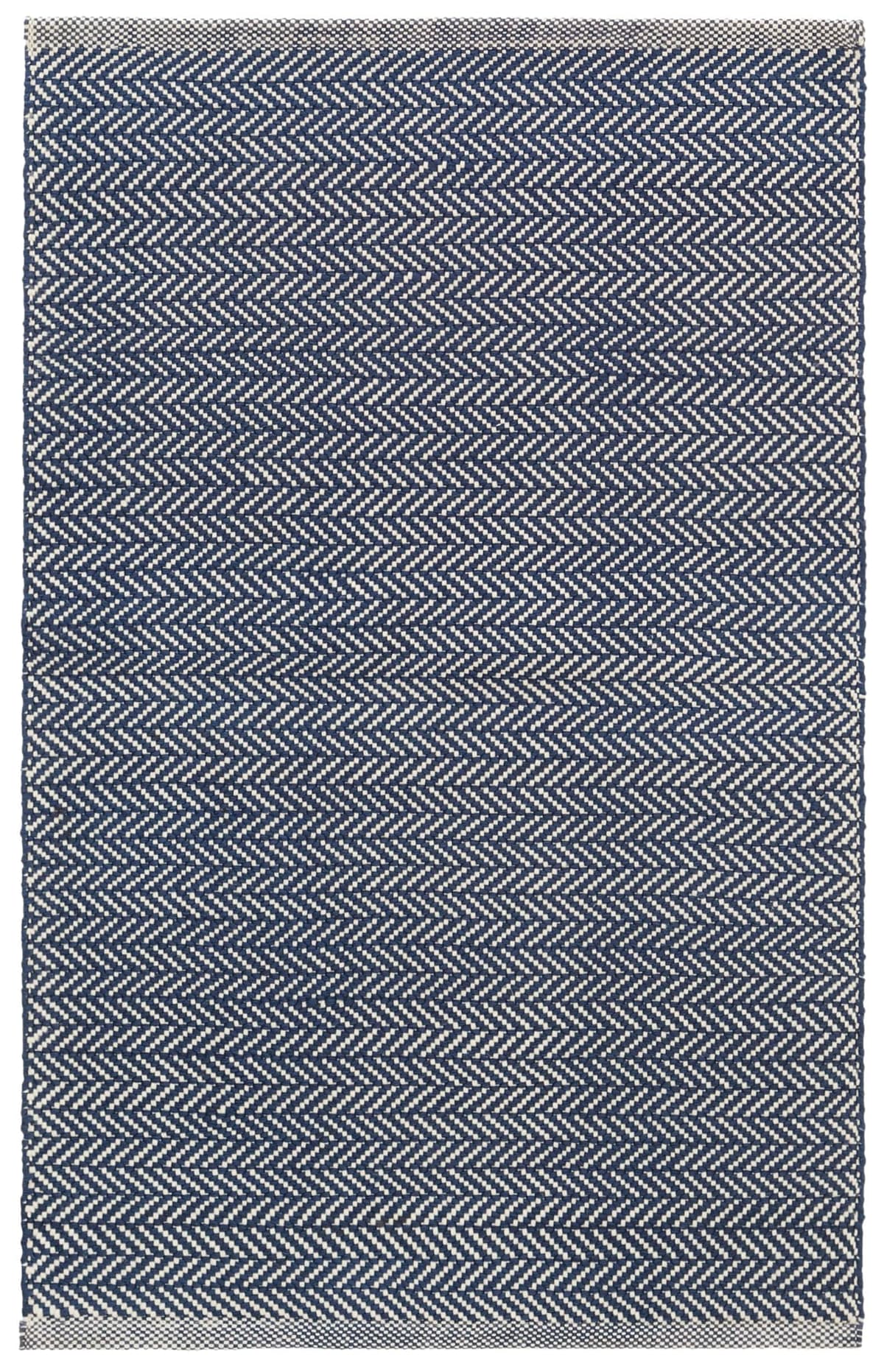 Dash & Albert Herringbone Navy/Ivory Alfombra Interior/Exterior Tejida a Mano, 7.5 x 9.5 ft, Azul Marino/Marfil DA389-810