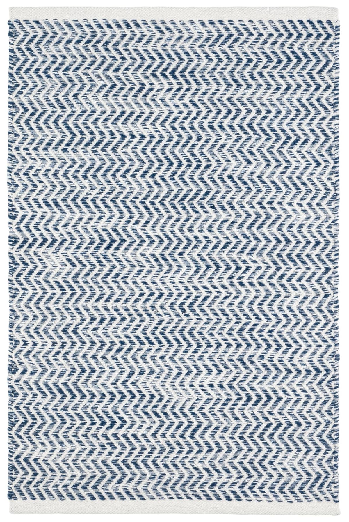 Dash & Albert Coastal Blue Alfombra tejida a mano interior/exterior 5 x 8 ft, patrón geométrico azul/ivory DA1336-58